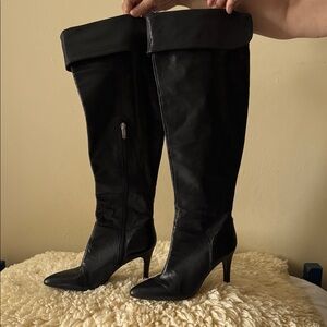 Elegant Black Knee-High Women's Boots